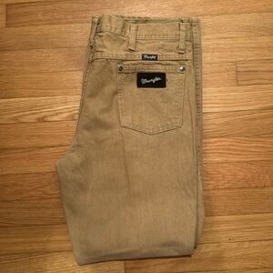 Cowboy Cut Silver Edition Slim Fit. Tan